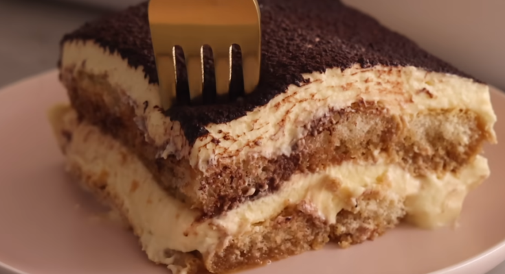 Homemade Easy Tiramisu Dessert – Rich Italian Sweet Dish with Mascarpone and Coffee