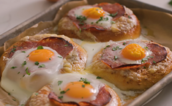 Egg-in-the-Hole Bagels