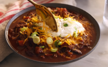 Easy Hearty Homemade Chili Recipe