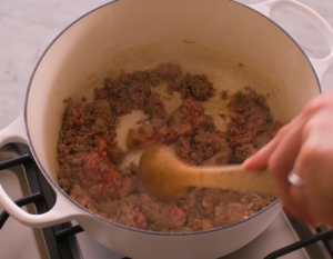 The Coziest Homemade Lasagna Recipe – Perfect Layers of Sauce, Pasta, and Cheese