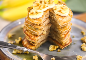 Banana Oatmeal Pancakes