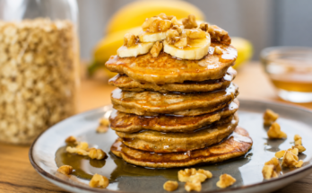 Soft and Fluffy Banana Oatmeal Pancakes Recipe (