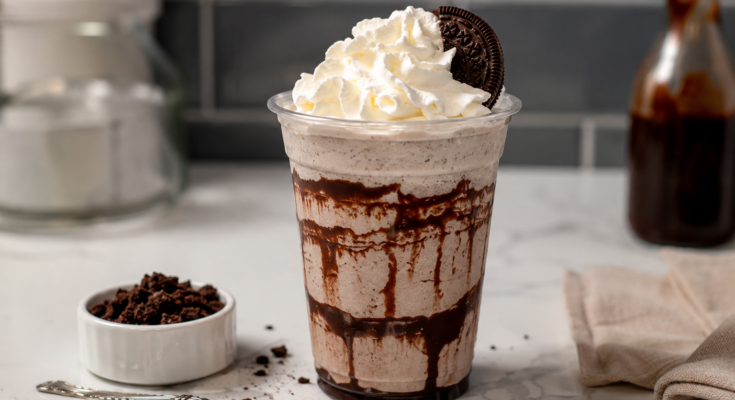 Thick Oreo Cookies & Cream Milkshake Recipe